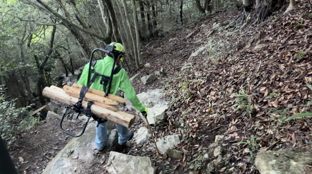 菊水山　登山道　整備　岡本学