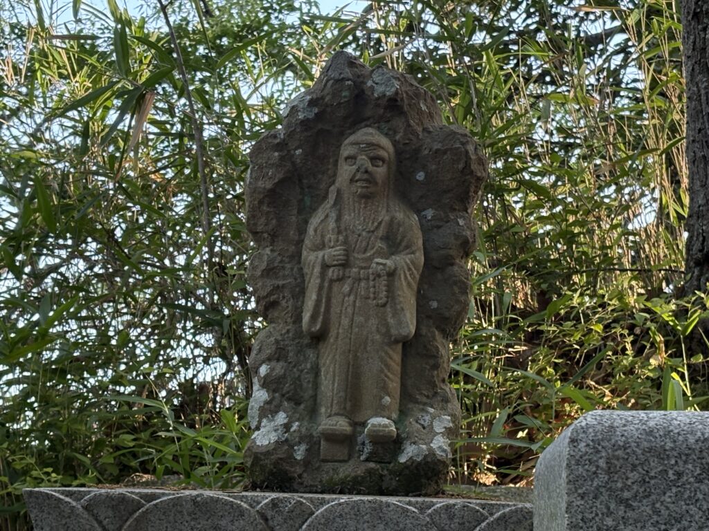 
ひよどり道沿いにある様々な石仏の数々１