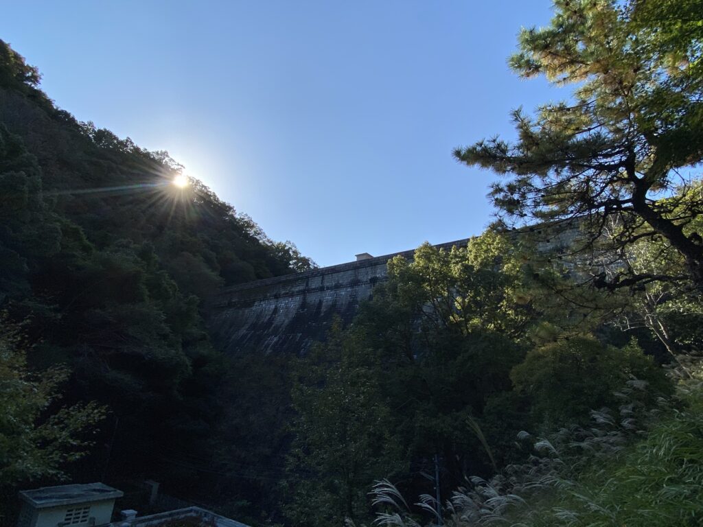 約110年後の布引ダム（五本松堰堤）。2020年10月撮影。